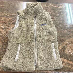 Woman’s small Patagonia vest